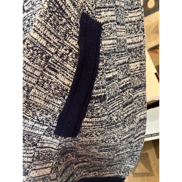 VTG Sweater Bee By Banff Ltd NVY WHT Knit Cape Fringe Hem Button Close RARE EUVC - Picture 6 of 11